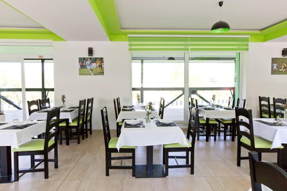 Restauracia Gol Hotel Oravske Vesele Exterior photo